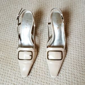 Unisa Leather Pointed Toe Slingback Heels, size 7 1/2 B ivory/nude color.